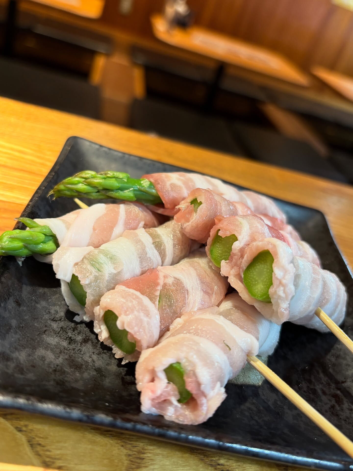 【朝から巻き巻きターイム🐷🫑】