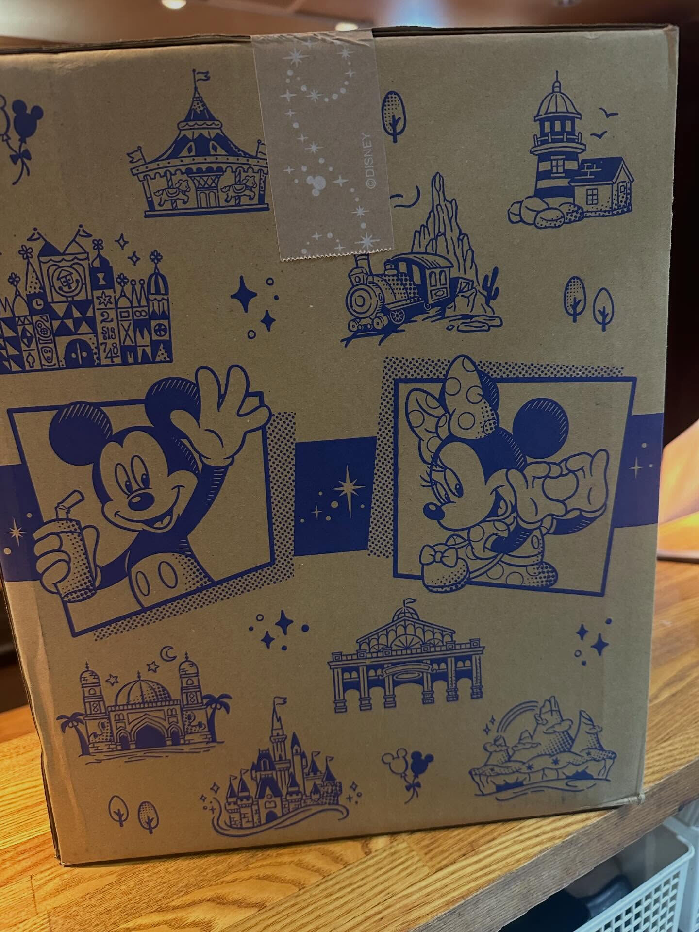【ディズニーからの贈り物】