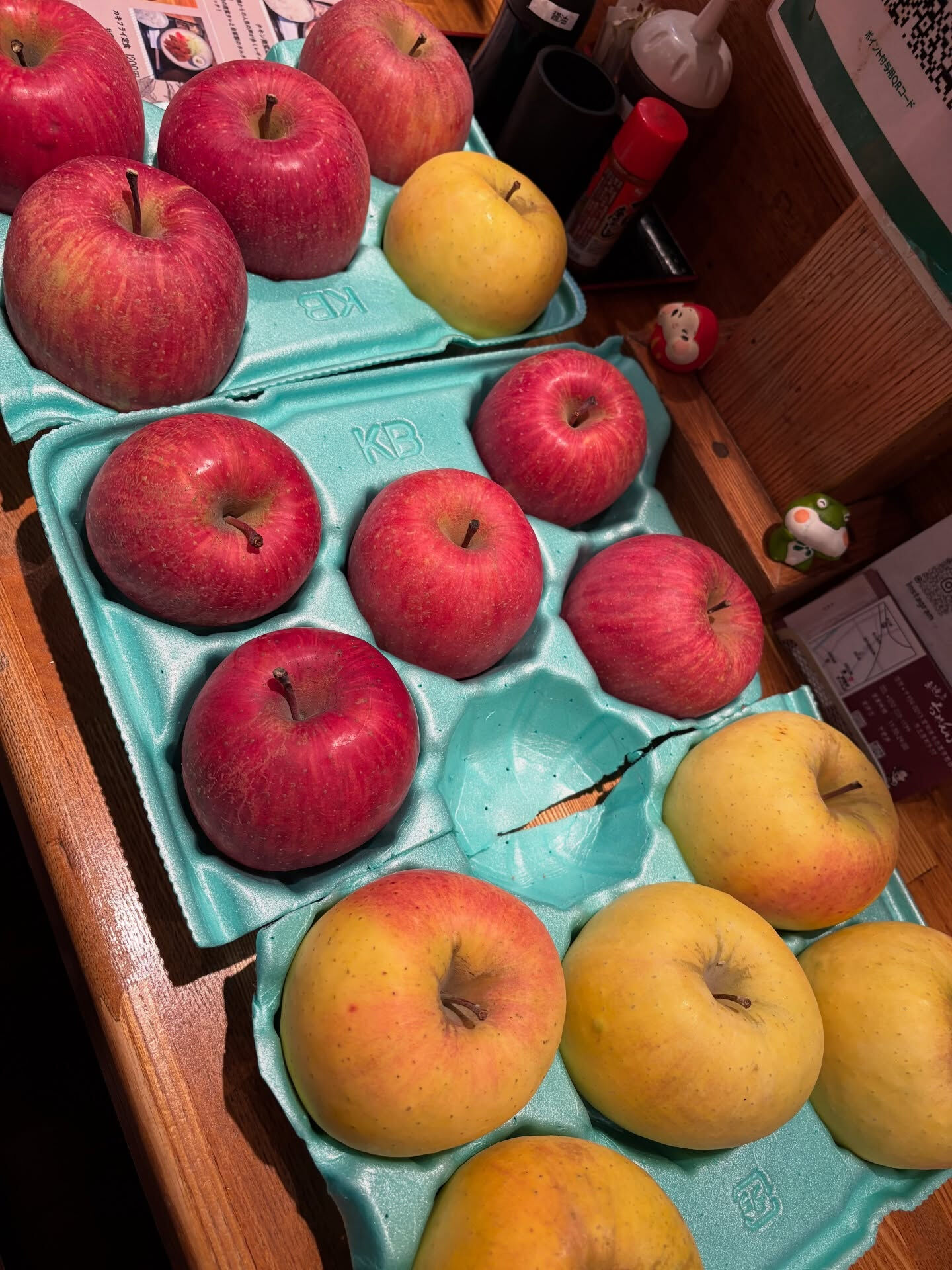 【りんごいただきましたぁー🍎】
