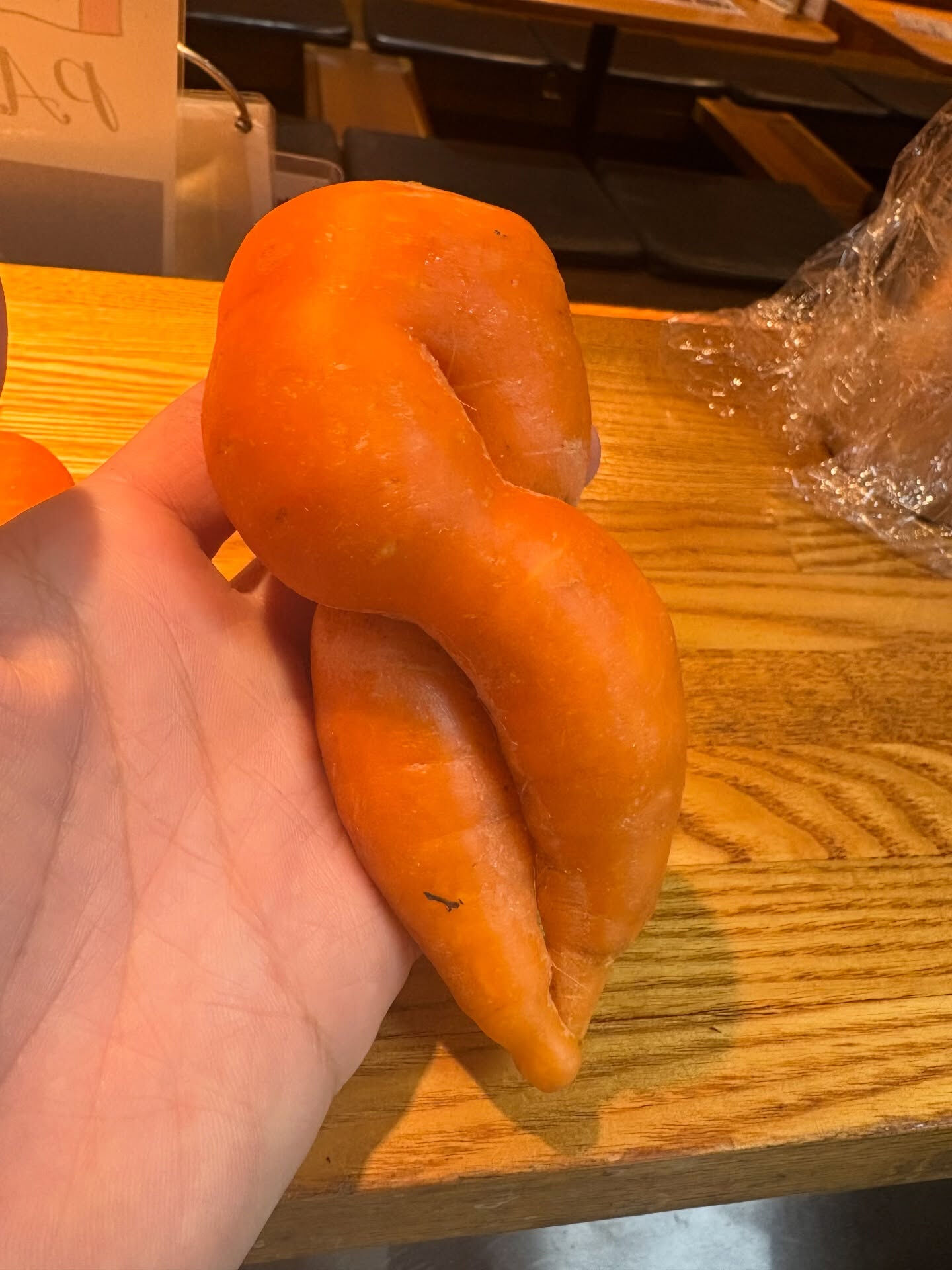 【セクシーな人参🥕】