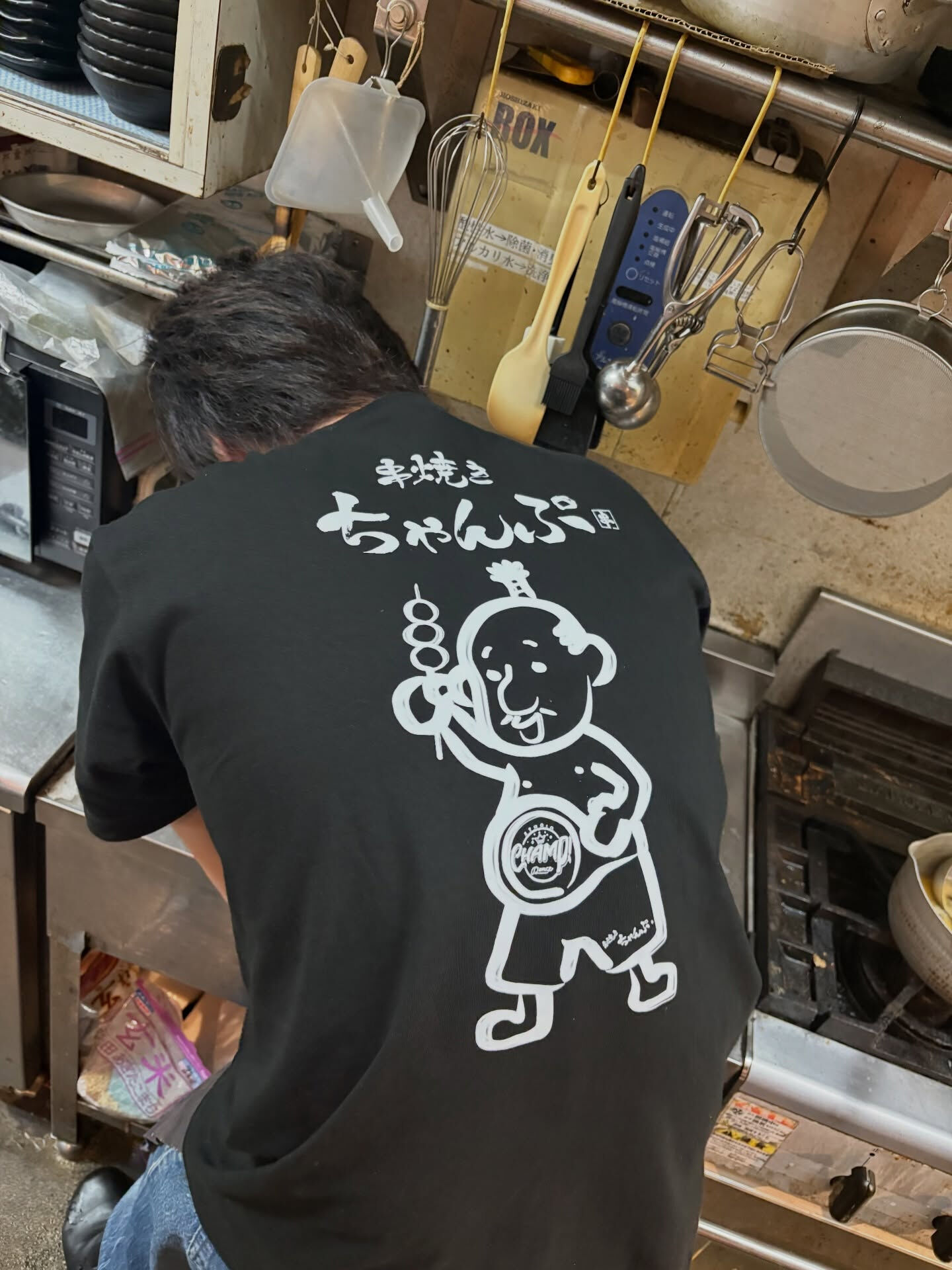 【NEWTシャツ】
